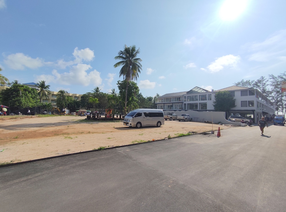 Sea Beach Paradise view 3