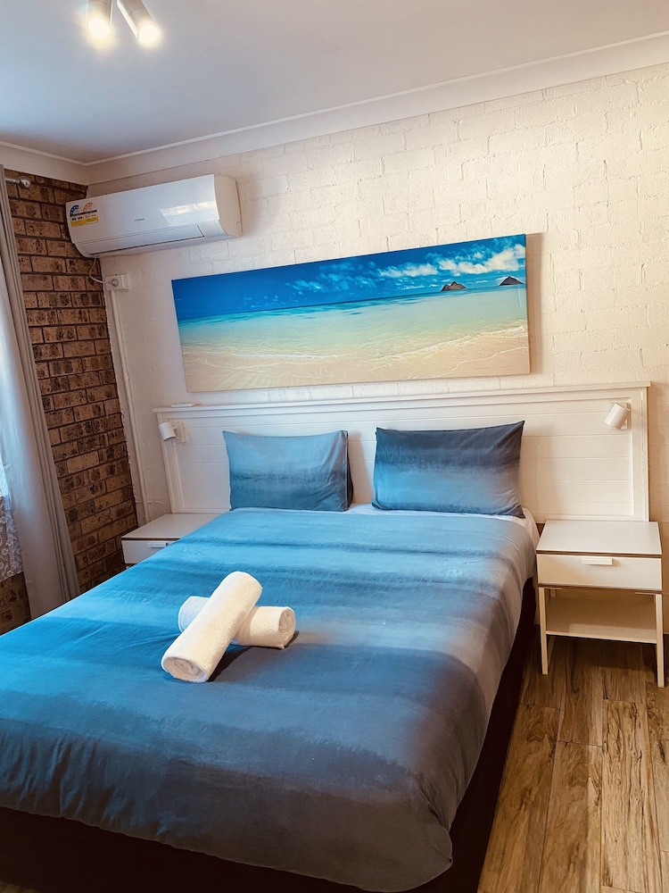 Buccaneer Motel Pet friendly