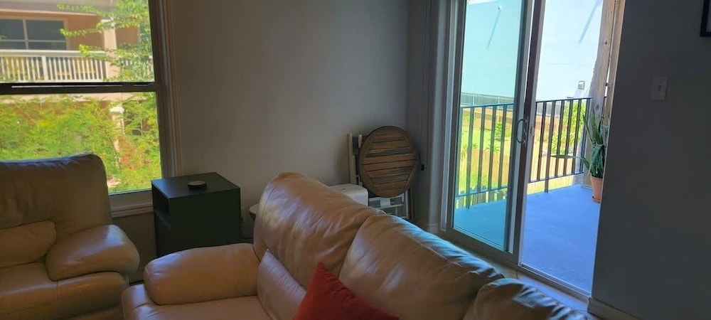 2 Levels Pool Near Beach 2 Patios 2 Bedroom Apts