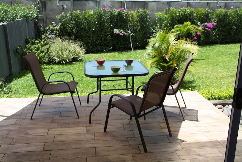 Apartamentos La Alborada