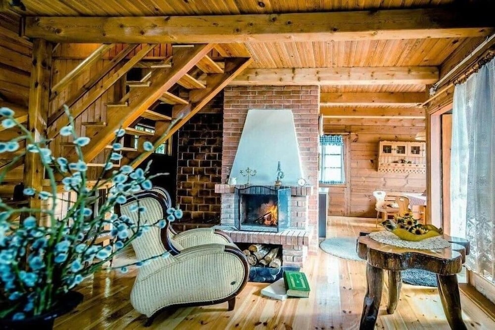 In The Woods Lodge With hot tub Inside Puszcza Knyszyśnka - Two-bedroom Villa