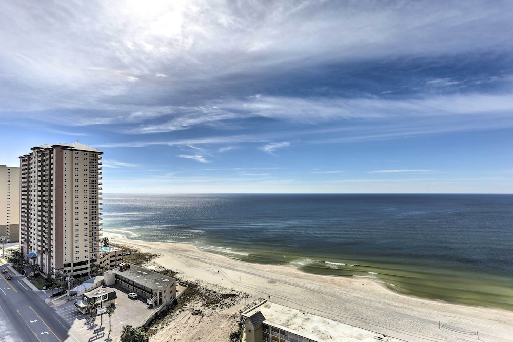 Scenic PCB Condo w/ Stunning Sunsets & Beach View!