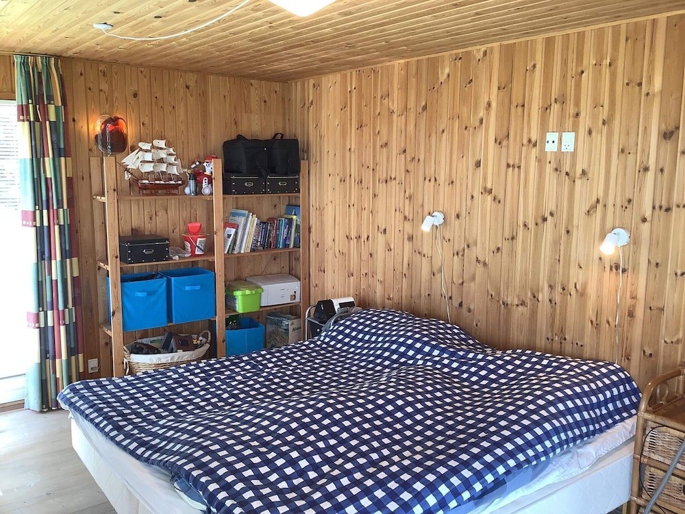 6 Person Holiday Home in Oster Assels