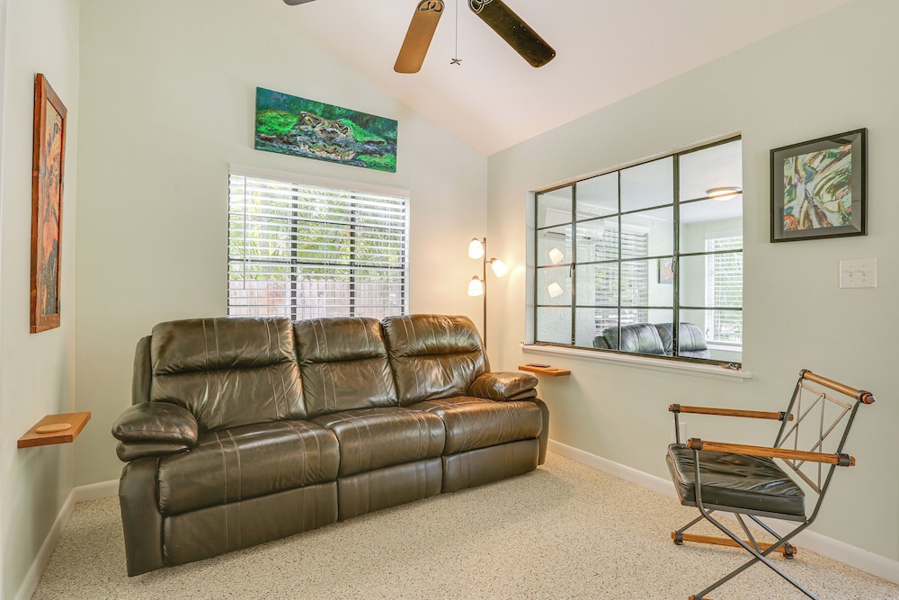 3 Mi to Dtwn Fort Myers: Apt w/ Outdoor Space