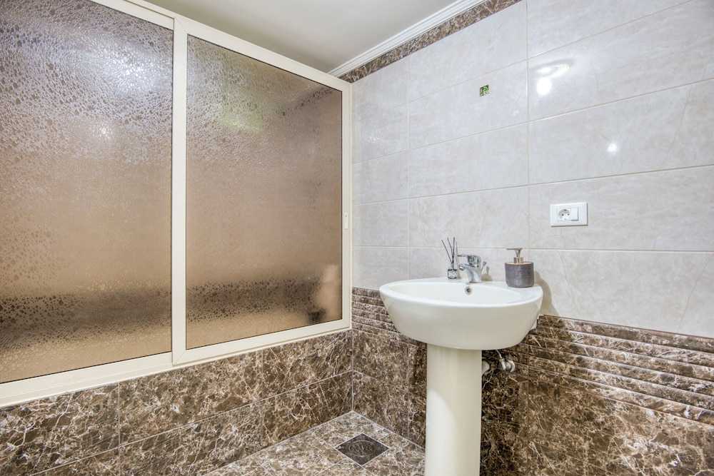 Veil 3-Bedroom Apartment in Aley
