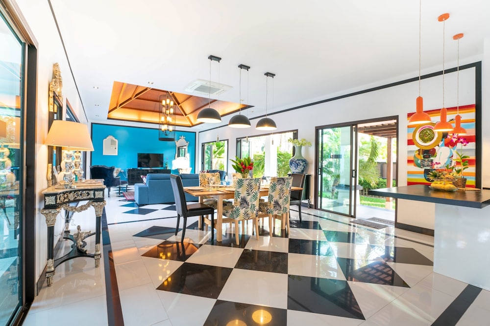 Jewels Villas Phuket