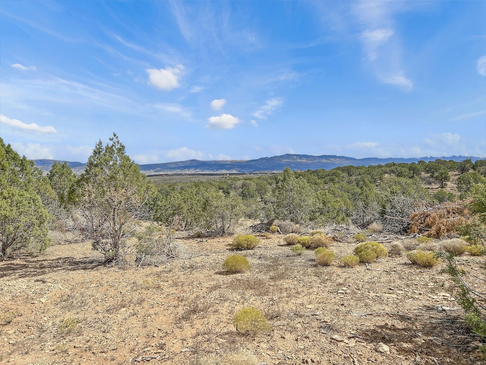 Whispering Deer Retreat 3 Bedroom Home