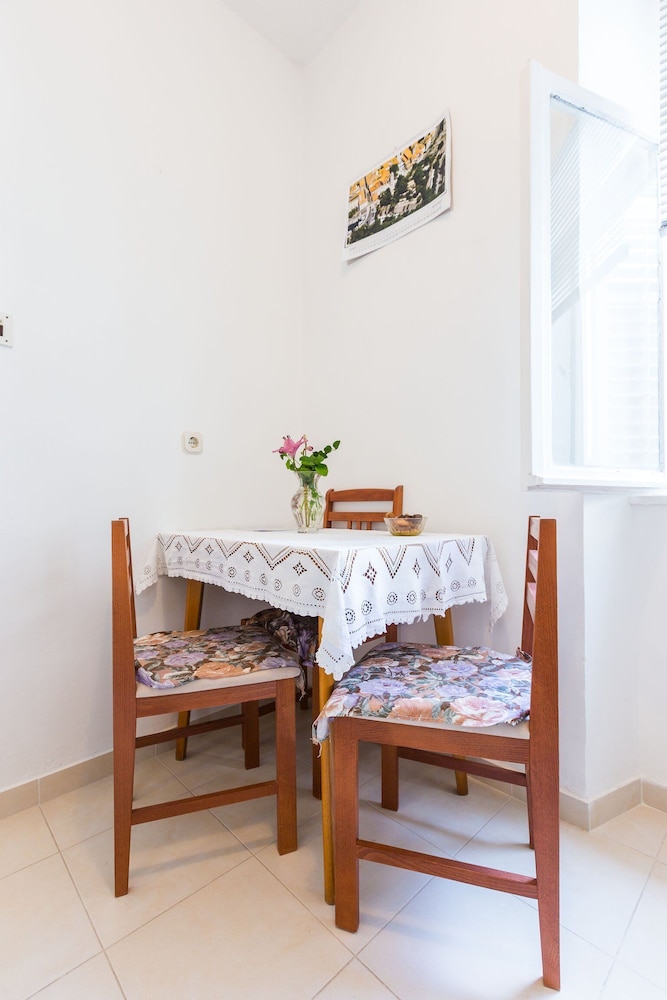 Secret & Stylish Hideaway Apartments Zadar Old Town