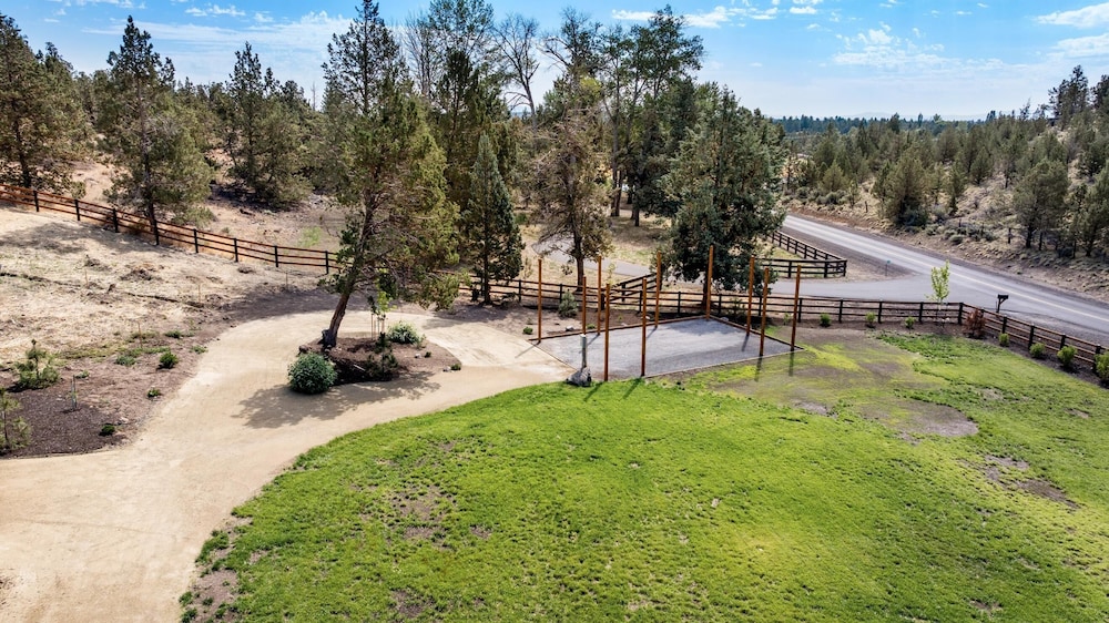 Tumalo Ranch 4 Bedroom Home