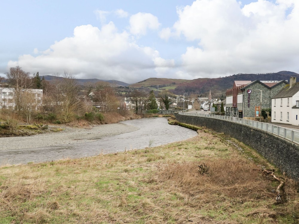 Lakeland View