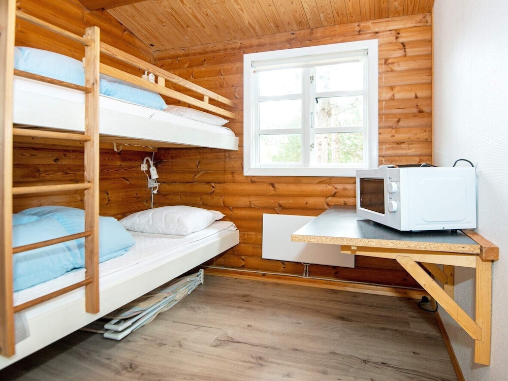 6 Person Holiday Home in Romo view 5