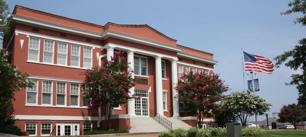 Spahn House Bed and Breakfast - Property Image 17