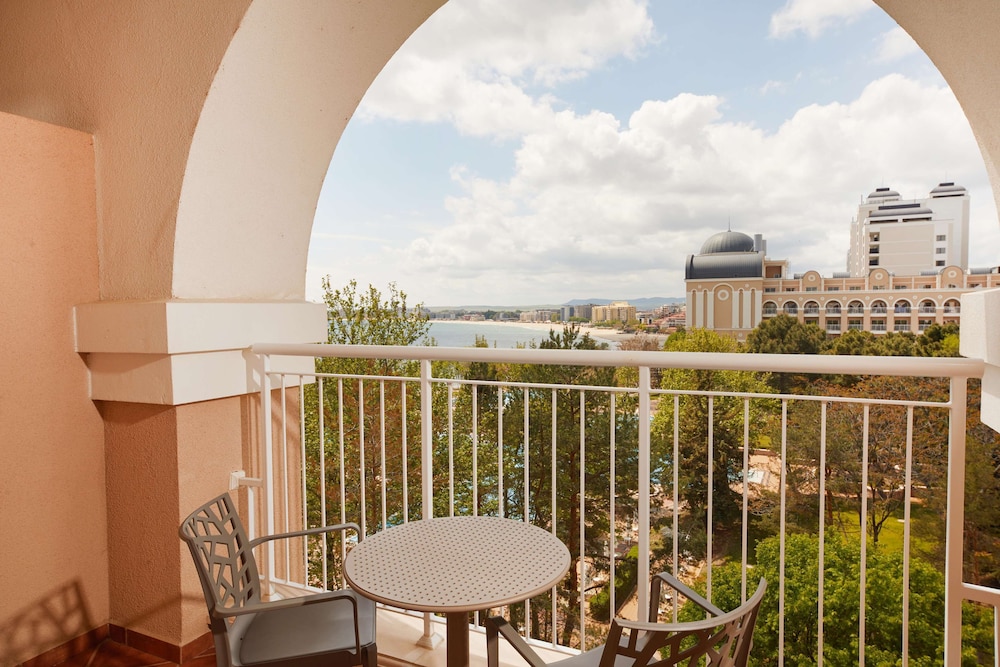 Dreams Sunny Beach Resort & Spa Premium All Inclusive