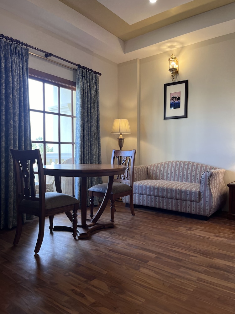 ROYALE de' CASA RESORT KAZIRANGA view 3