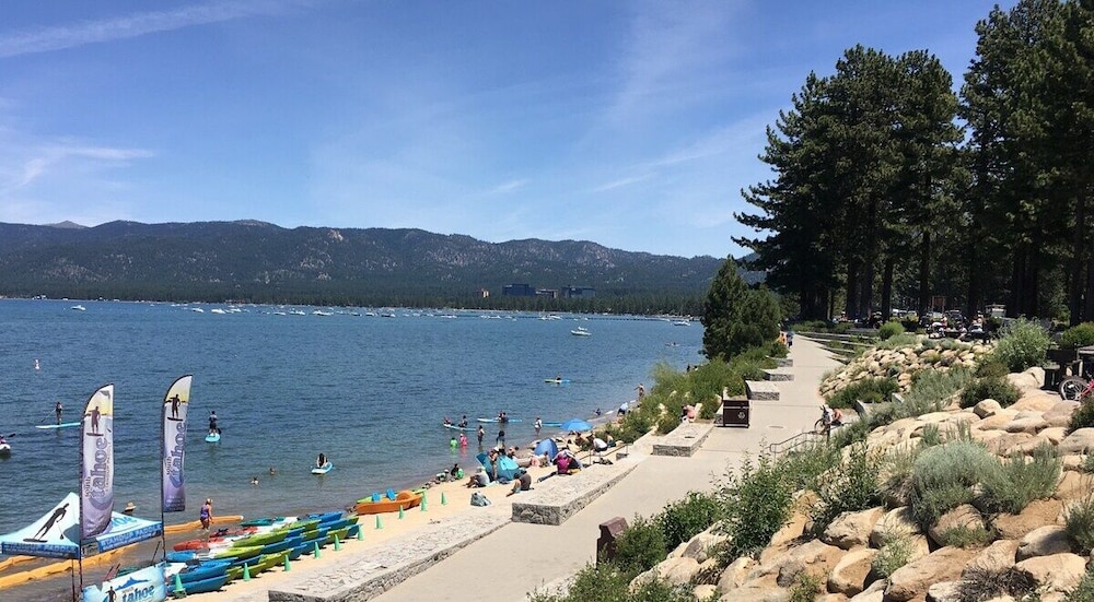 Cyh1281- Tahoe Acres 5 Bedroom Home