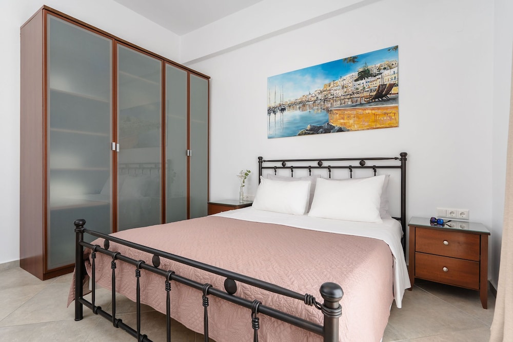 Kastro Boutique Apartment