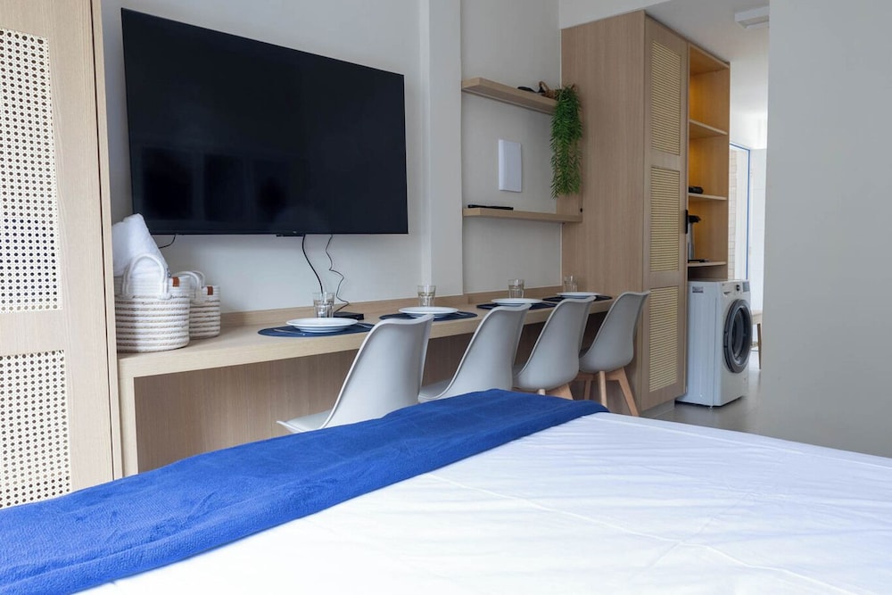 Apartamento Moderno com Wi-fi em Frente a Praia
