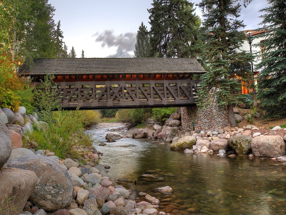 Vail Village Inn - Property Image 6