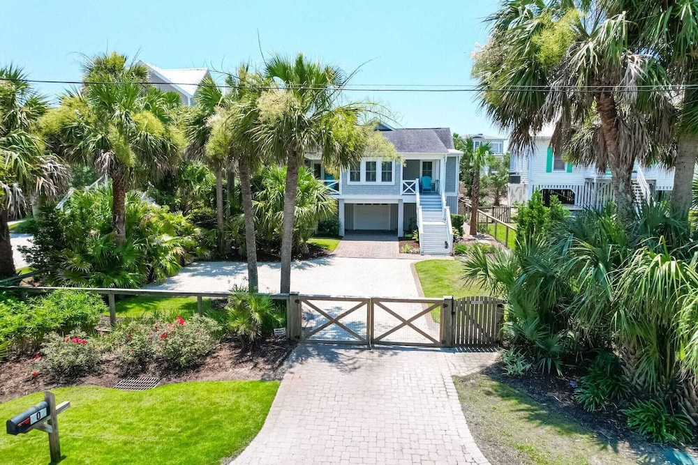 302 Charleston by Avantstay Stunning Private Pool