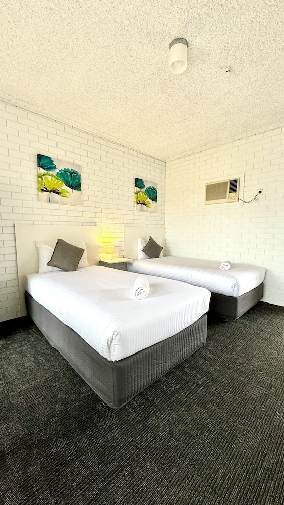 Junction Motel Wagga