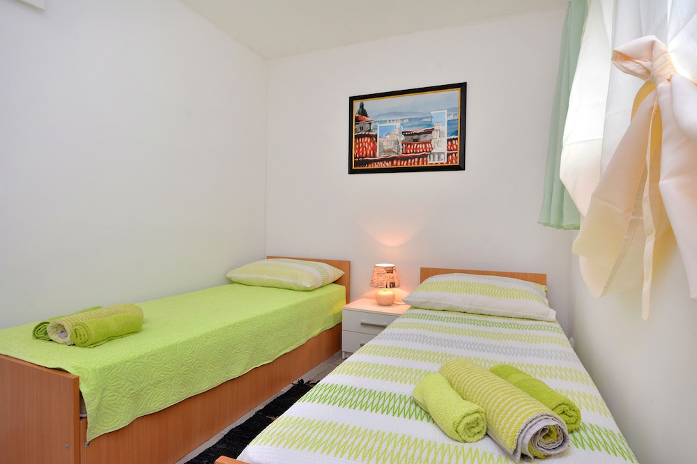 Bacvice Beach Apartment view 3