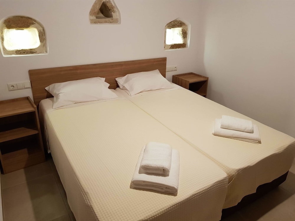 Traditional Villa in Fres view 4