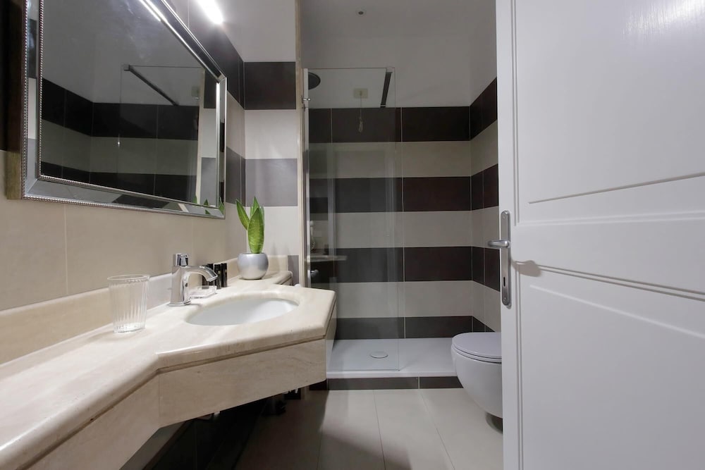 A4 Piazzetta Margutta - A4 - My Extra Home