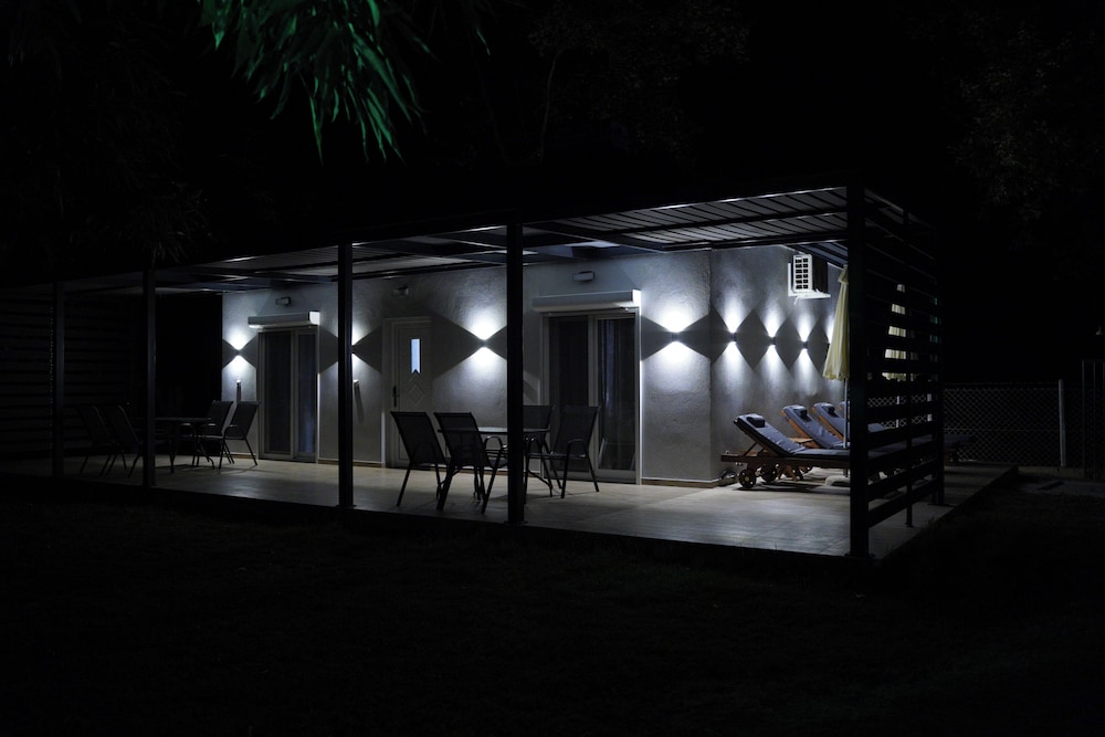 Sintrivanis Beach Resort photo 5