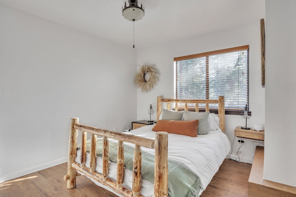 Alpine Retreat In The Heart Of Incline Village 2 Bedroom Condo