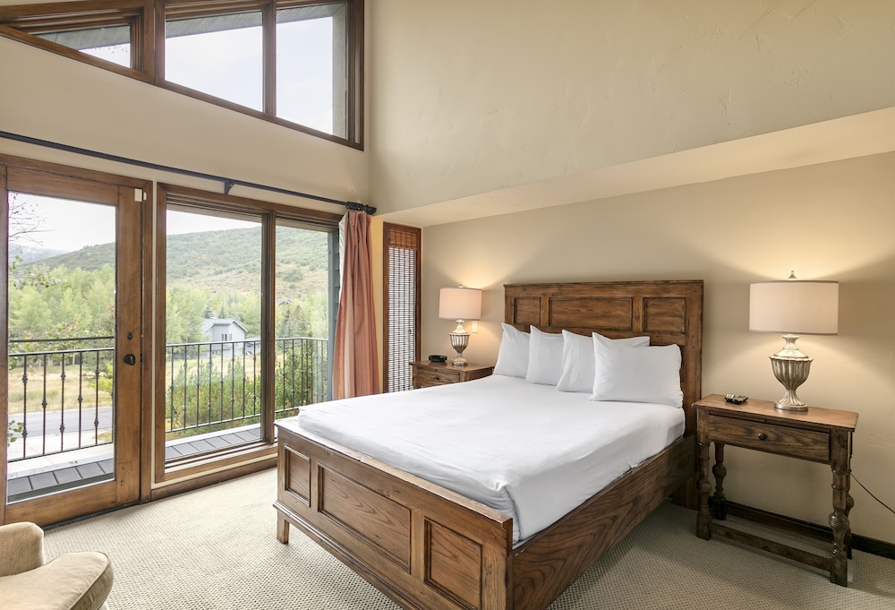 Upper Telemark Drive Home at Deer Valley Resort - 7 Bedroom Home with Hot Tub #2960 7 Home