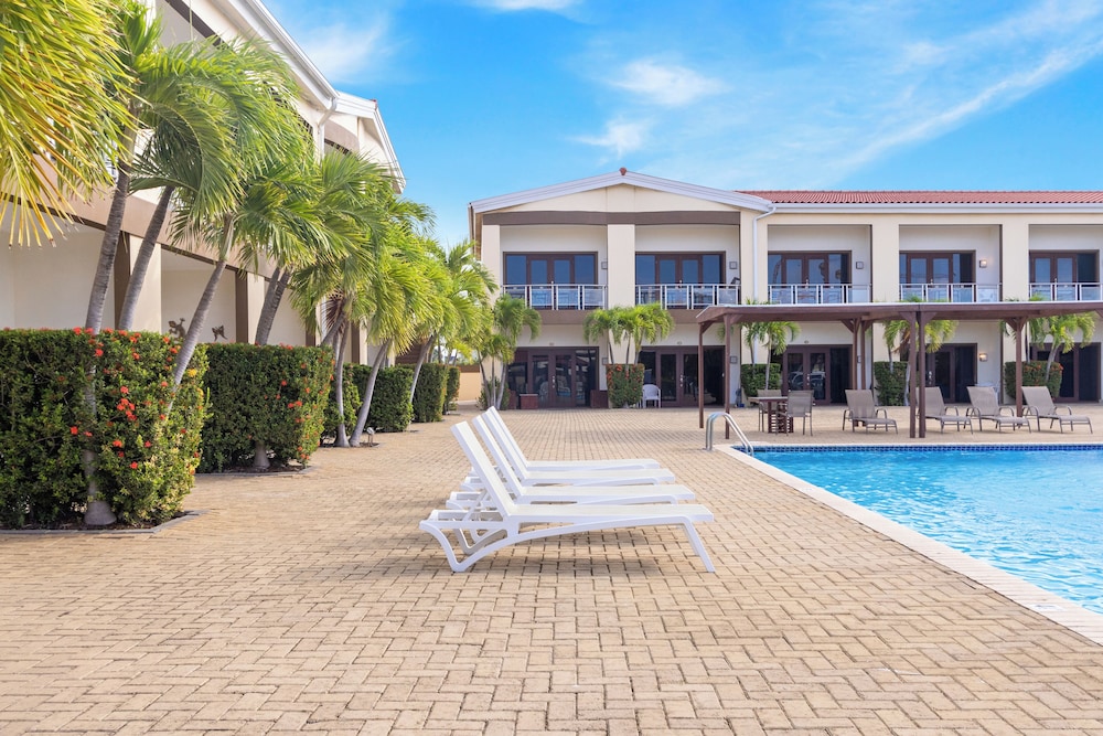 Aruba Breeze B4