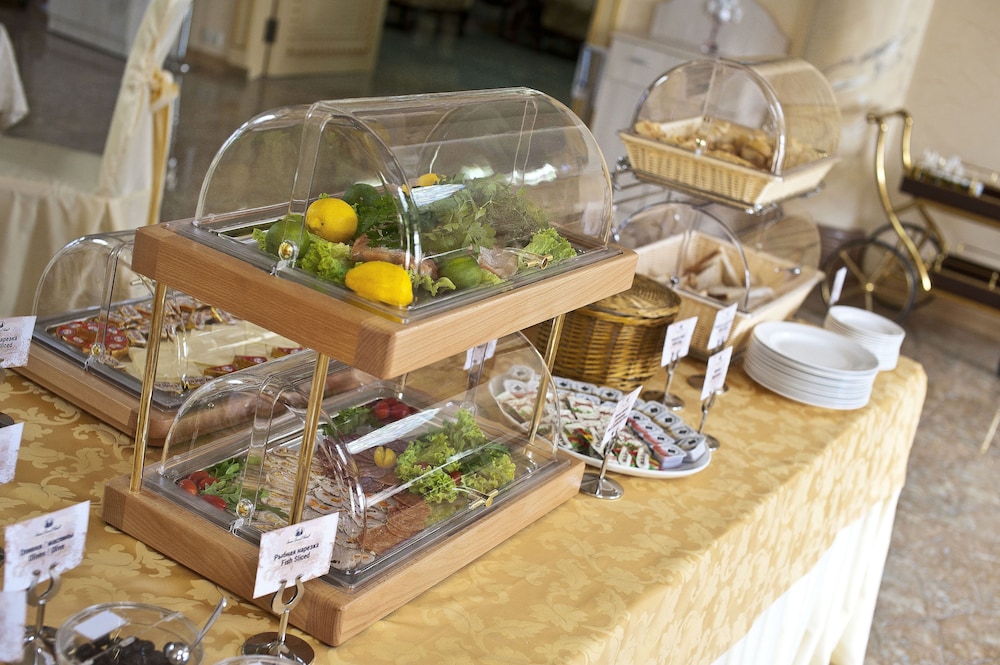 Amici Grand Hotel