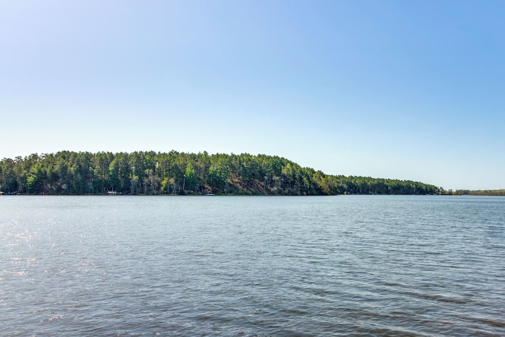 Paddle & Bike: Cottage w/ Dock in Pequot Lakes!