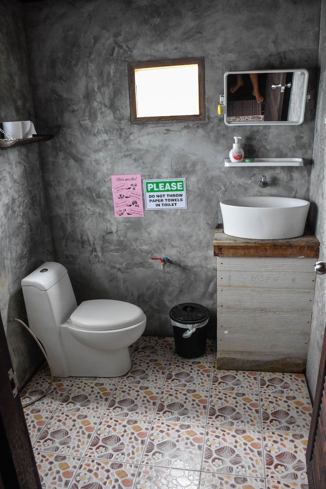 Love Station Hostel