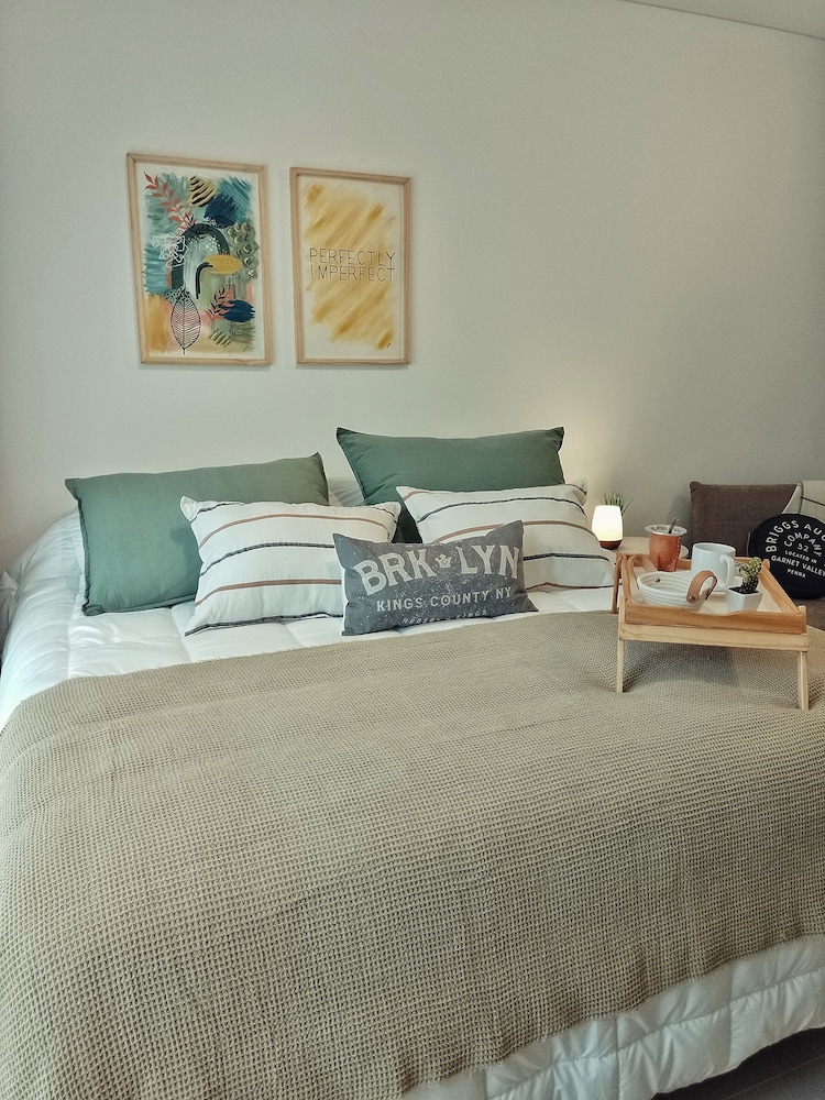 Ayres Suites Moreno