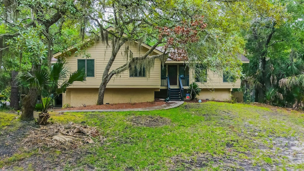 901 Gull Cove