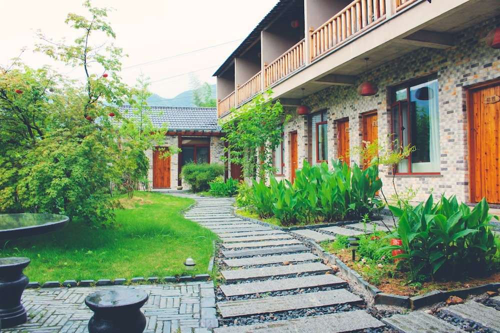 Moganshan Wild House