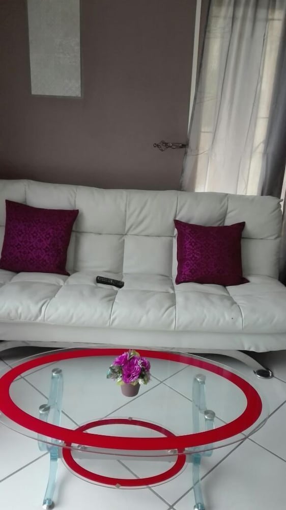 D&K Guest House