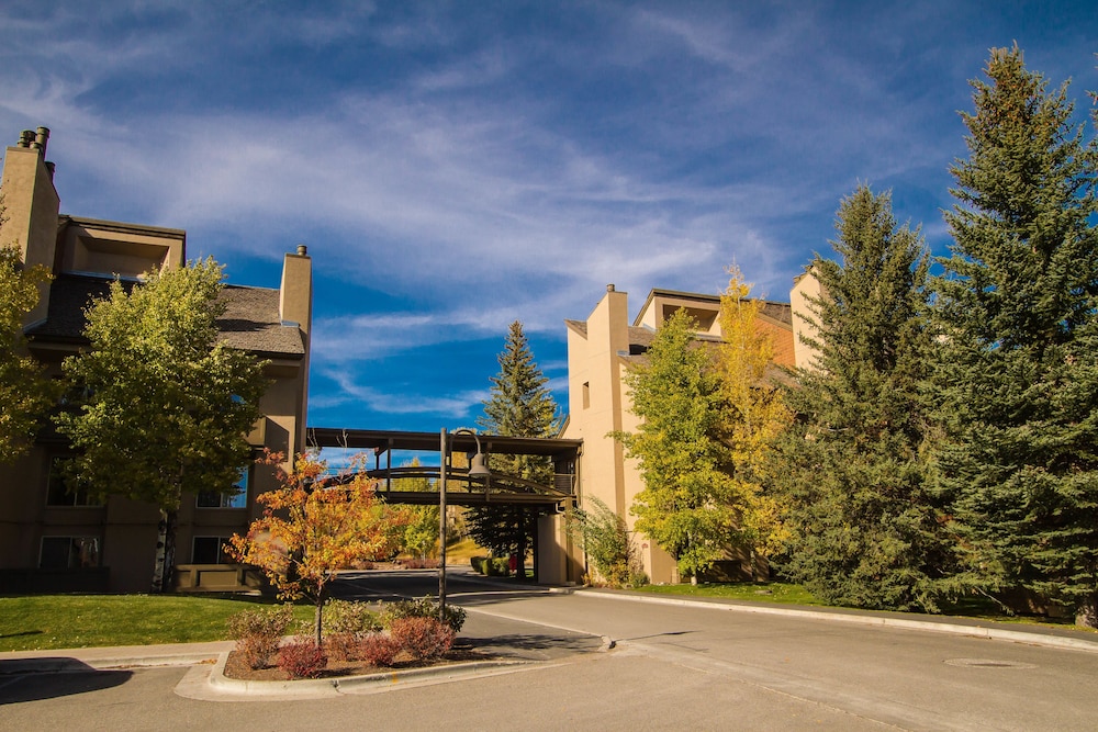 Ketchum Vacations - Elkhorn Village - Property Image 1