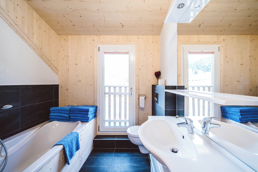 Kreischberg Chalets by ALPS RESORTS