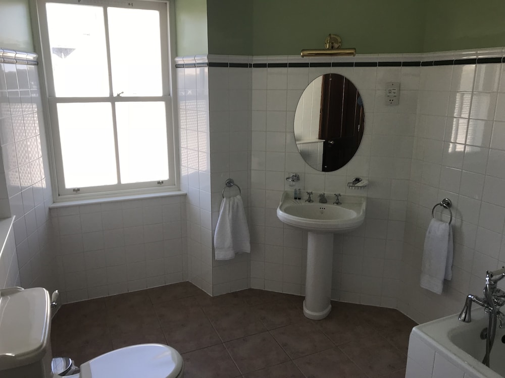 The Bridge Guest House