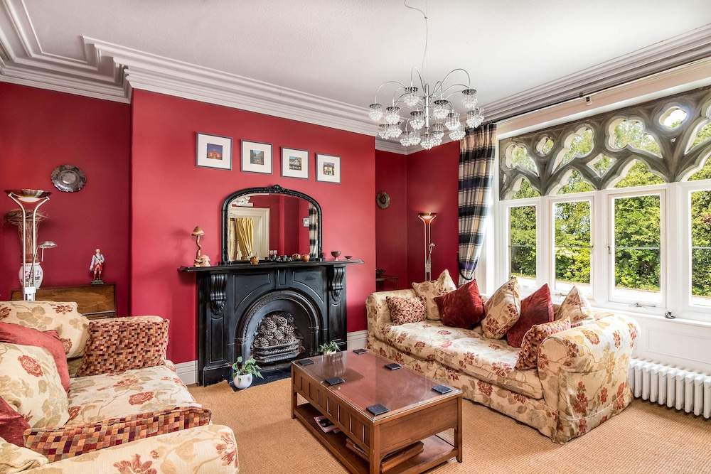 Ffarm Country House