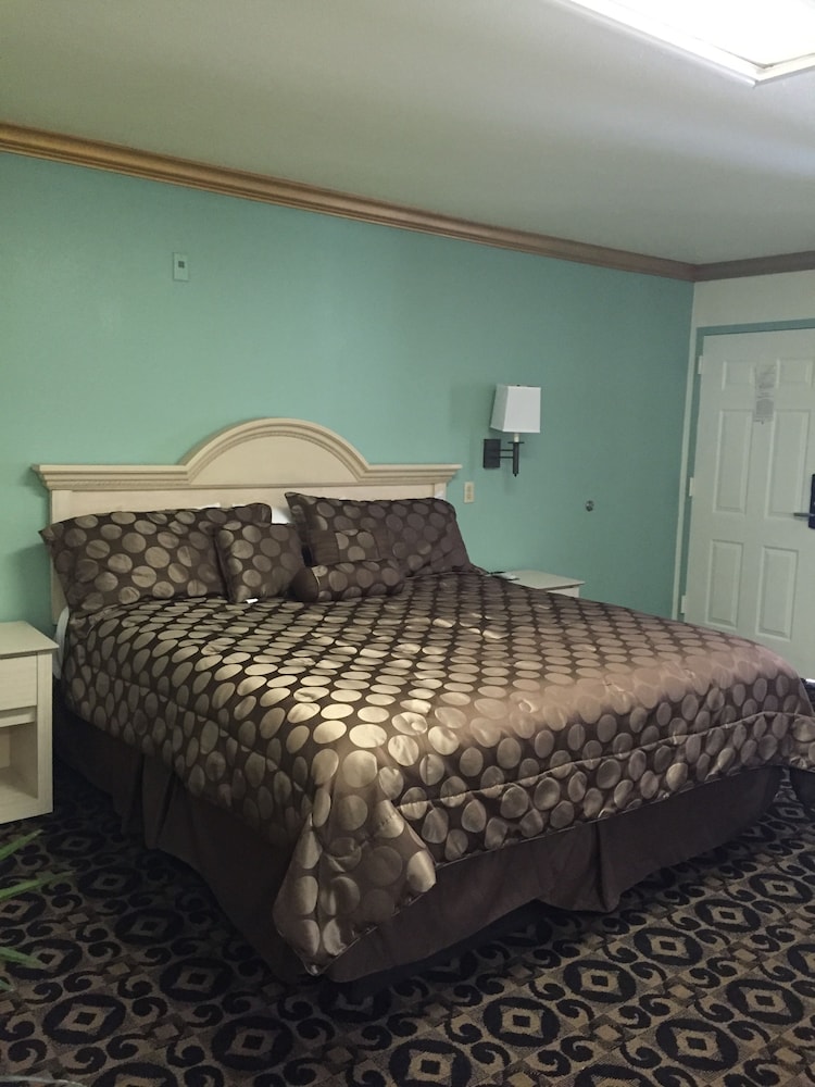 Scottish Inns & Suites at NRG Park