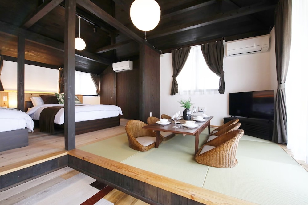 Ryukyu Kominka Yamakawa House