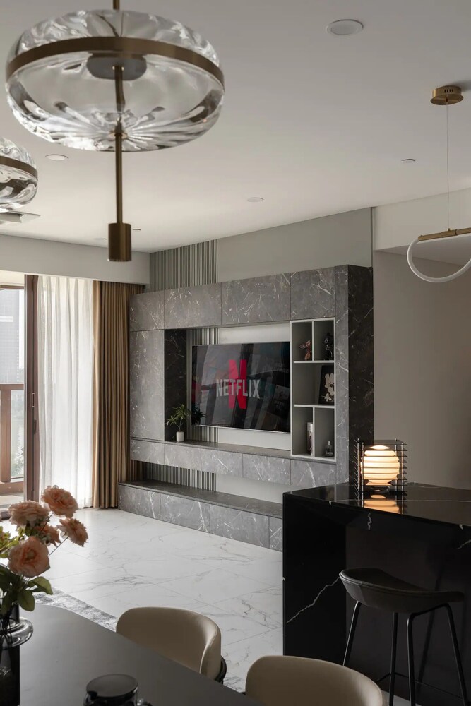The Metropole - Horizon View Riverside
