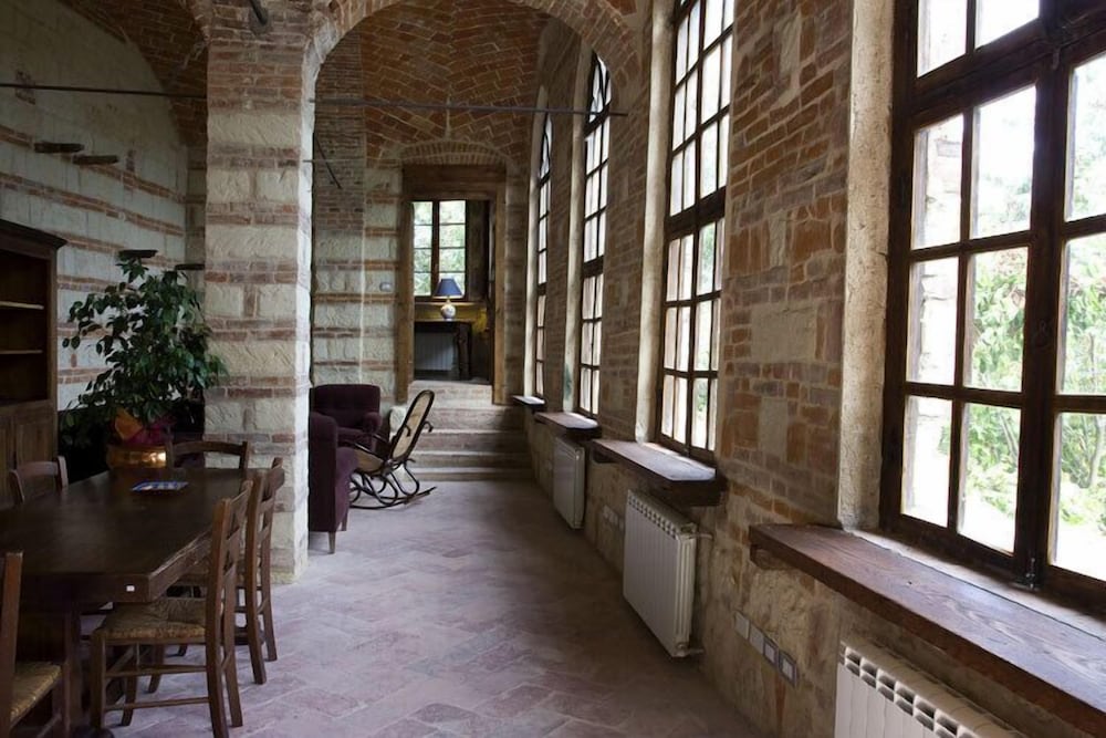Castello di Frassinello