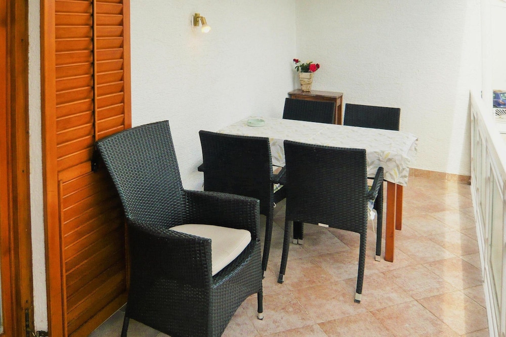 Apartment Adelheid in Biograd Near Drazica Beach