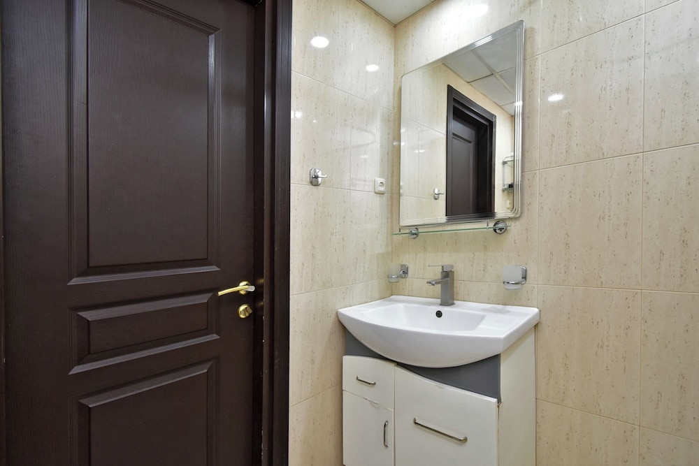 Apartment by Luxe Group KO110