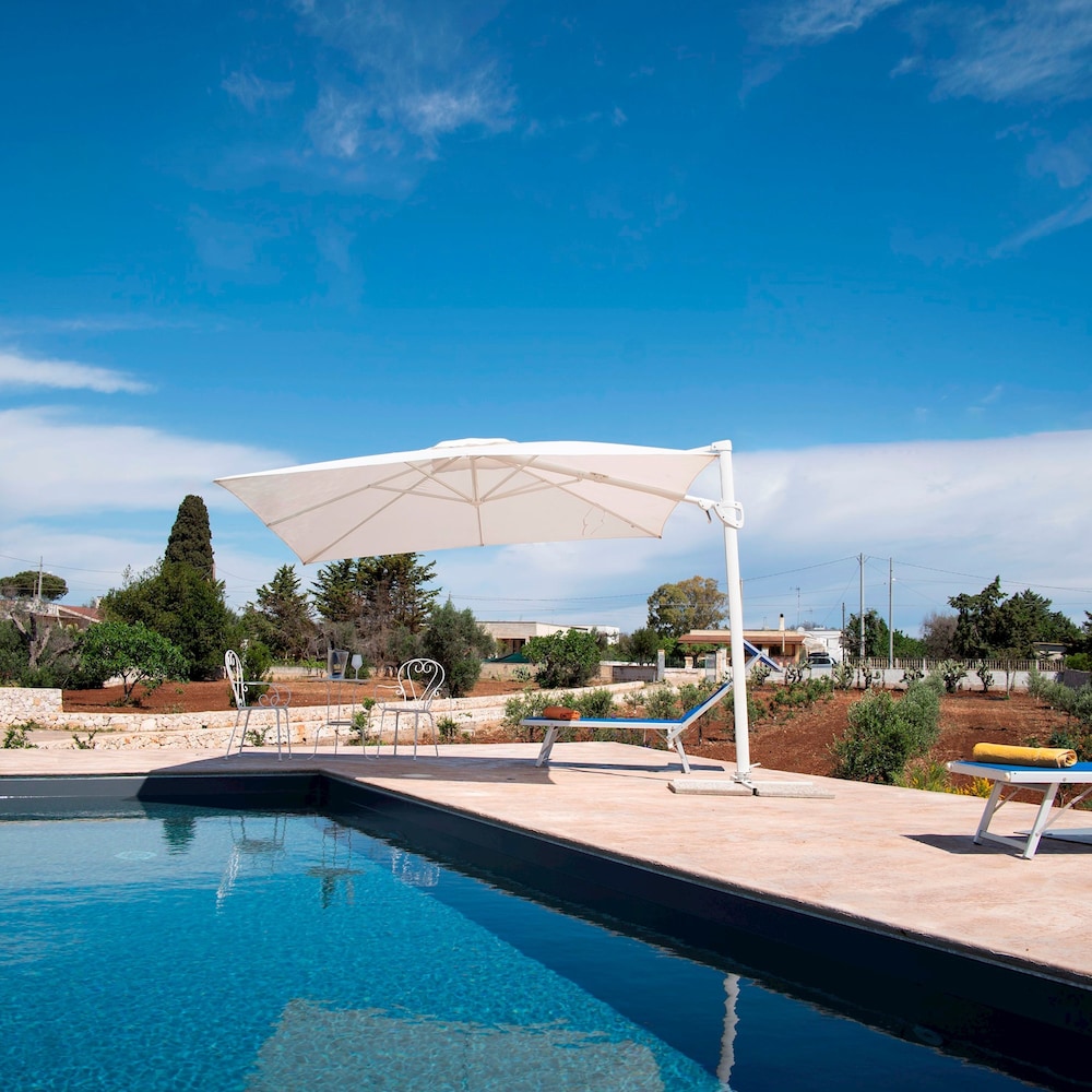 Villa Fil a by Pugliadamare
