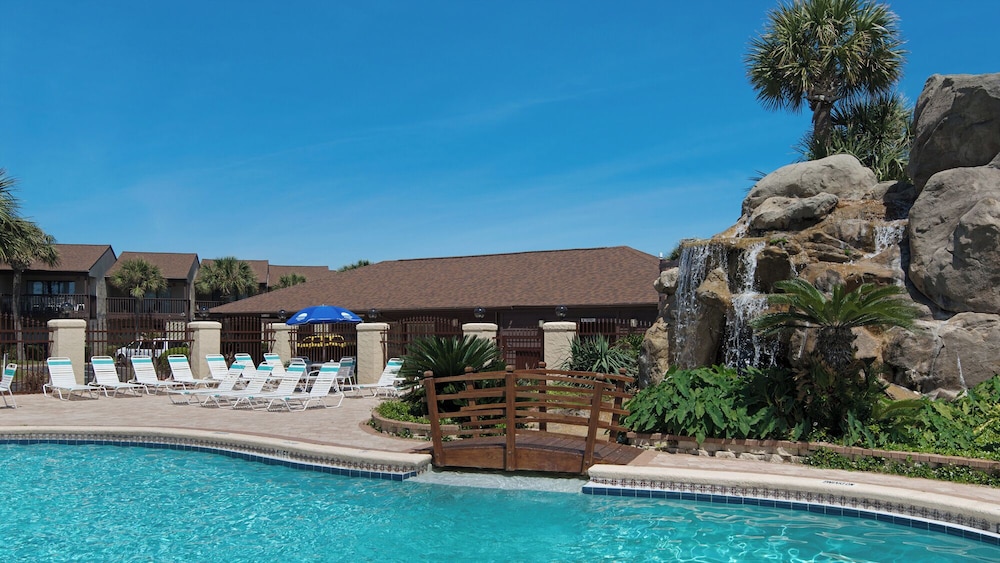 Portside Resort D1: Gulf Retreat With Pools, Beach & Family Adventures!